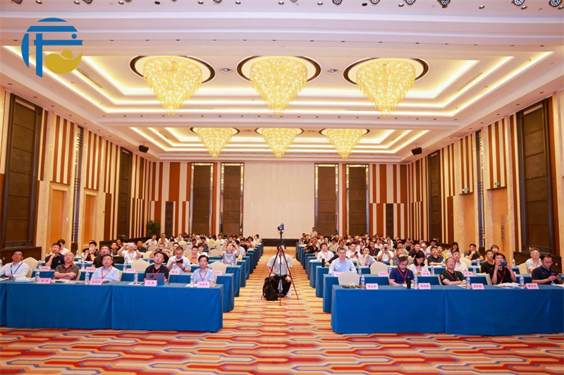 Изграждане на град с нулеви отпадъци заедно: Quangong Shareholding представя зелена интелигентна технология за производство на тухли на срещата на върха на индустрията