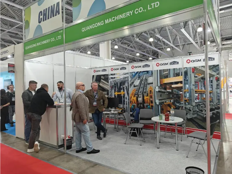 Фокус върху евразийския инфраструктурен пазар: Quangong Machinery Co., Ltd. излага на CTT EXPO в Русия